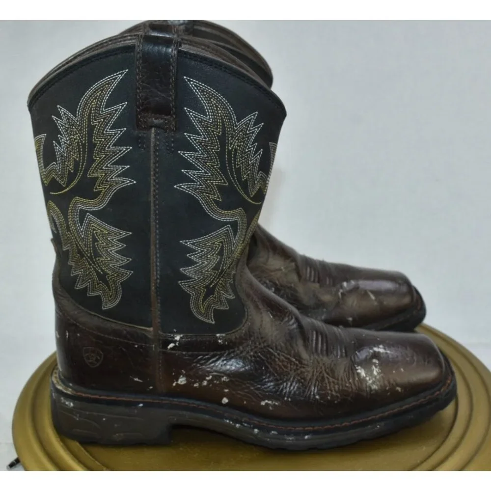 Ariat WorkHog Youth Boys Size 5 Wide‎ Square Toe Boots Bruin Brown -Flaws-